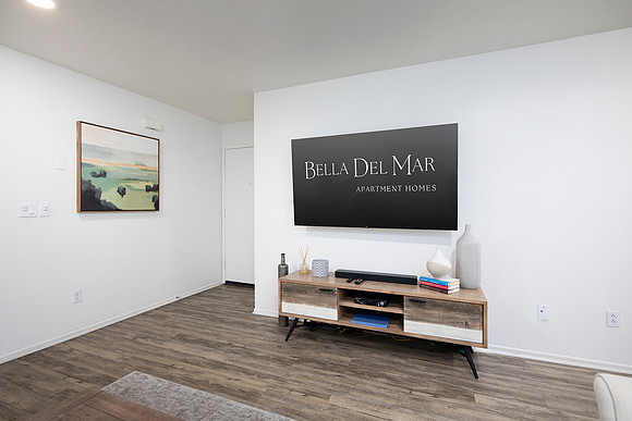 Bella Del Mar Model Unit 09