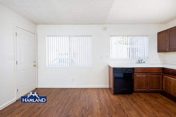 2014 Thomas Ave #01 WM 06