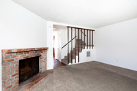 2014 Thomas Ave #01 02