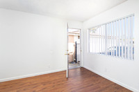 2014 Thomas Ave #01 07