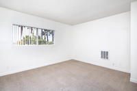 2014 Thomas Ave #01 13