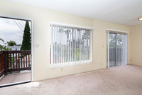 2014 Thomas Ave #03 04