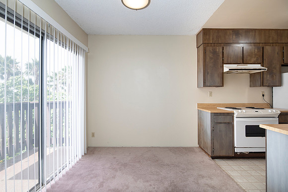 2014 Thomas Ave #03 06
