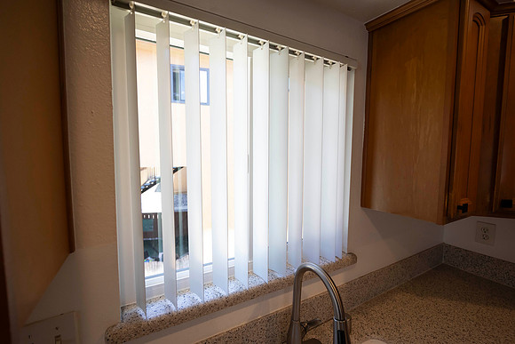 2226 Via Blanca D MO Kitchen 26
