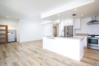 3333 Reynard Way #17 09