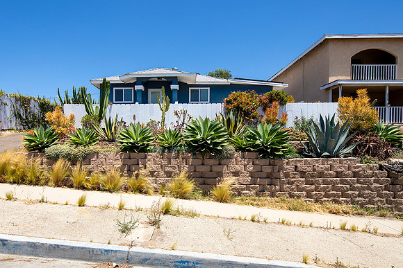 3240 Franklin Ave 01