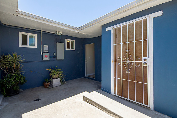 3240 Franklin Ave 12