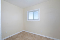 3240 Franklin Ave 17