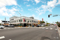 3047 University Ave #303 15