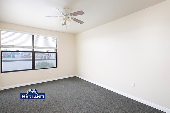 3047 University Ave #303 WM 11