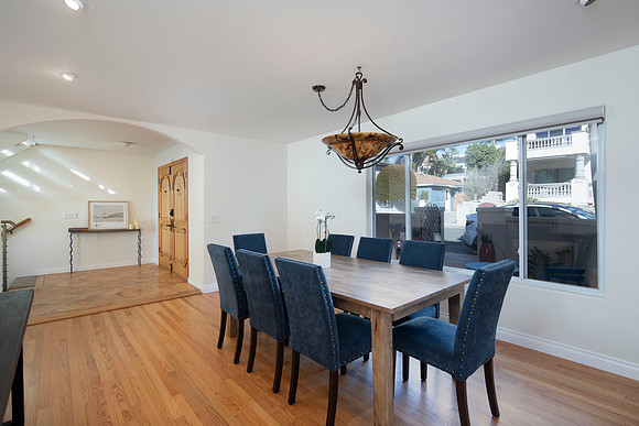 2266 Manchester Ave 44