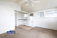 6254 half Stanley Ave WM 03