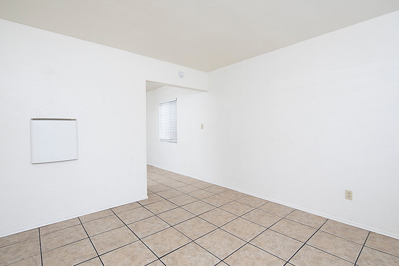 1227 East 18th St 02