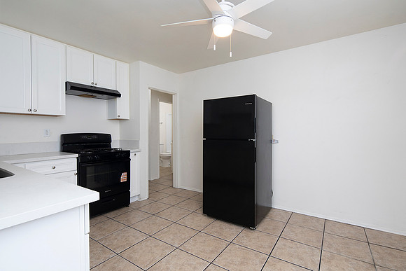 1227 East 18th St 05