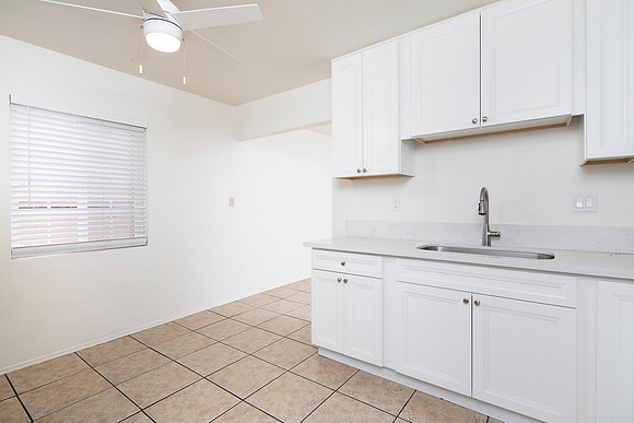 1227 East 18th St 08