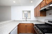 2297 Via Esmarca Unit B 07
