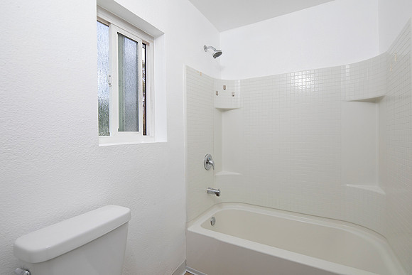 2297 Via Esmarca Unit B 12