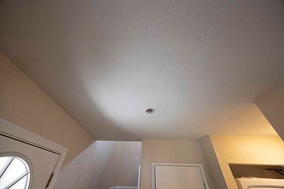 2239 Via Esmarca Unit A Move Out Entry 03