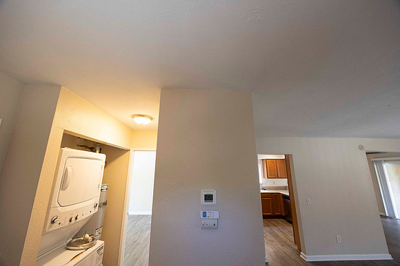 2239 Via Esmarca Unit A Move Out Entry 05