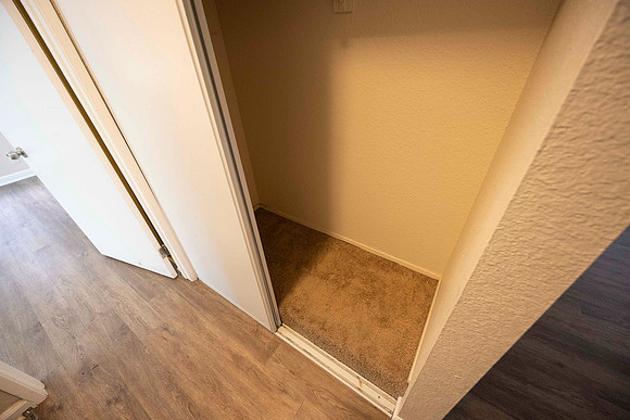 2239 Via Esmarca Unit A Move Out Entry 16