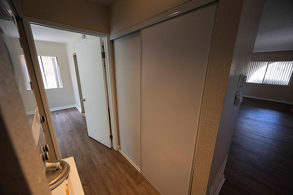 2239 Via Esmarca Unit A Move Out Entry 17