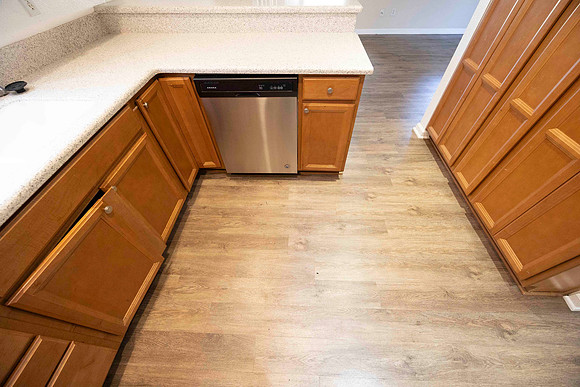 2239 Via Esmarca Unit A Move Out Kitchen 04