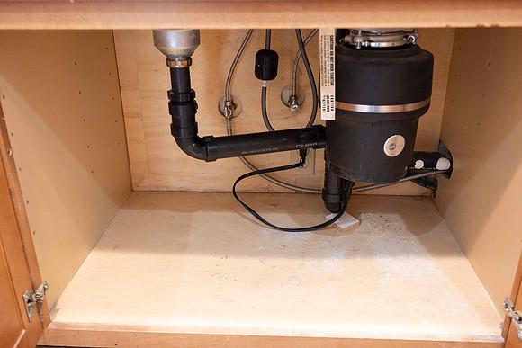 2239 Via Esmarca Unit A Move Out Kitchen 40