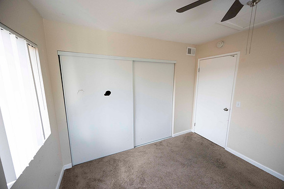 2239 Via Esmarca Unit A Move Out Up Bedroom 2 06