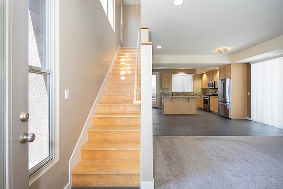 3528 Indiana St 02
