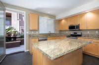 3528 Indiana St 09