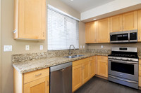 3528 Indiana St 12