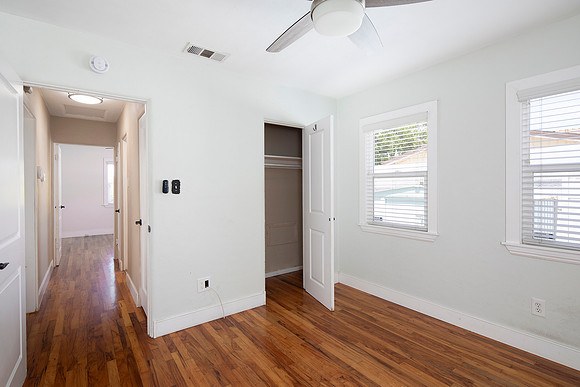 4255 Parks Ave 11