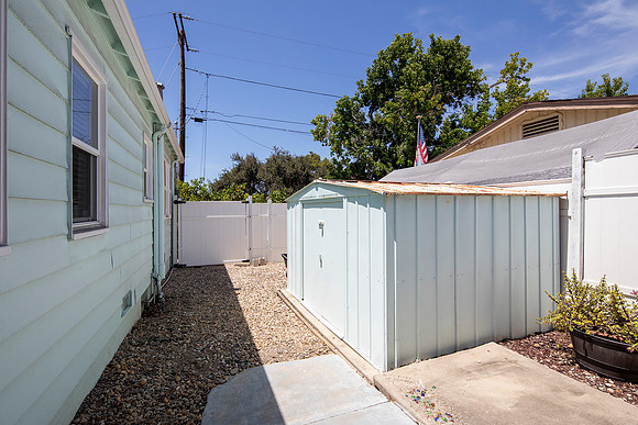 4255 Parks Ave 22