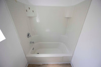 2297 Esmarca B Move In Bathroom 09