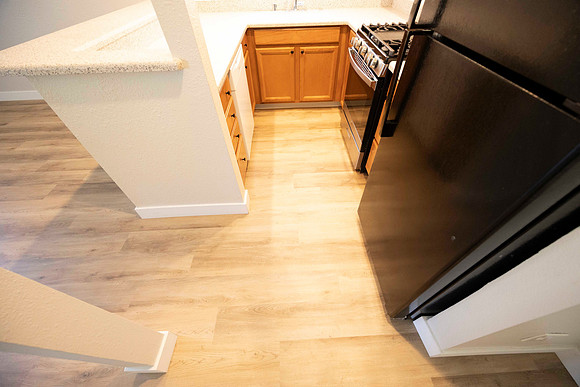 2297 Esmarca B Move In Kitchen 02