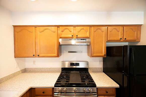 2297 Esmarca B Move In Kitchen 03