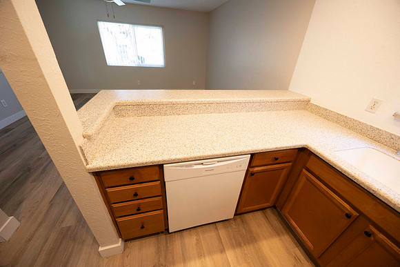 2297 Esmarca B Move In Kitchen 07