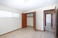 1037 B Ave 09