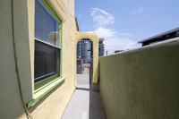 3809 Ray St 11