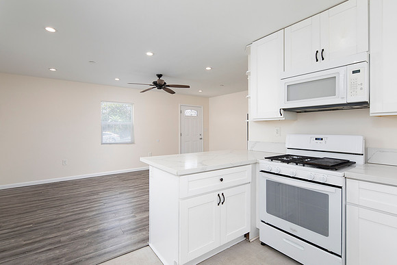 1270 14th St 09