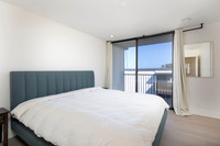 424 Stratford Ct A25 08