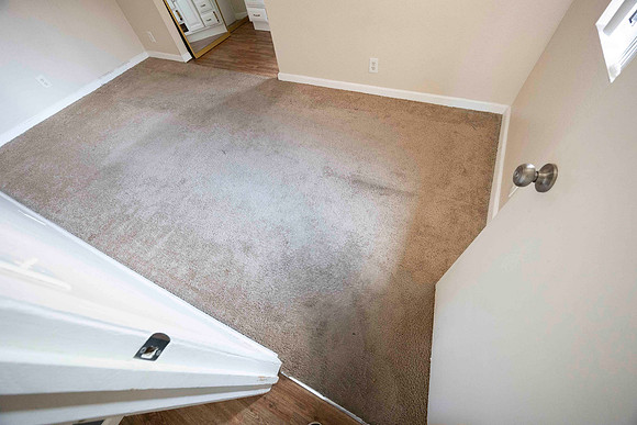 2297 Via Esmarca C Move Out Bedroom 02