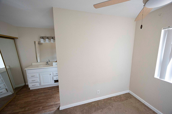 2297 Via Esmarca C Move Out Bedroom 08