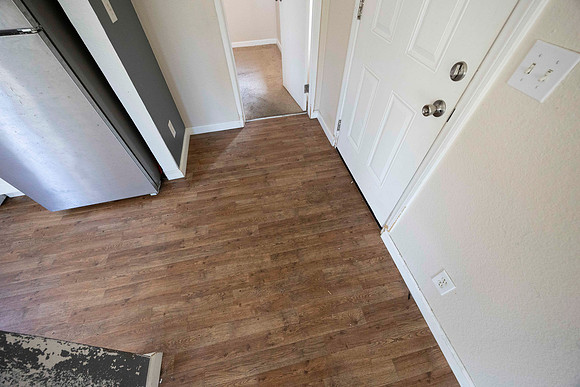 2297 Via Esmarca C Move Out Entry 07