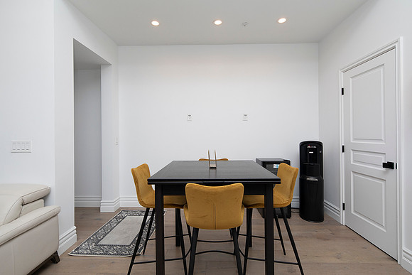 9253 Regents Rd A401 06