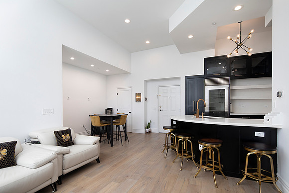 9253 Regents Rd A401 10