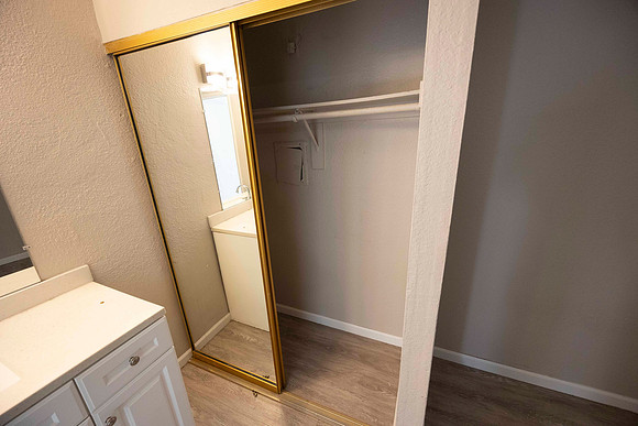 2283 B Via Esmarca Bedroom 12