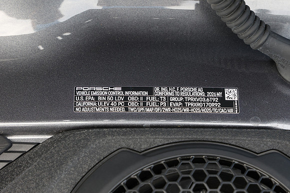 2026 Porsche Carerra 4 GTS 085