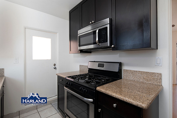 4466 half 49th St WM 12