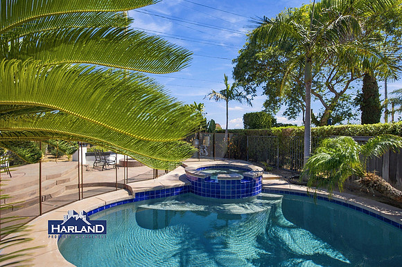 10569 Corte Jardin Del Mar WM 08